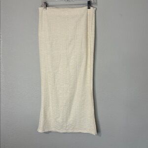 Chic Cream Midi Skirt